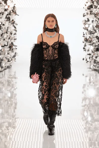 Look 45